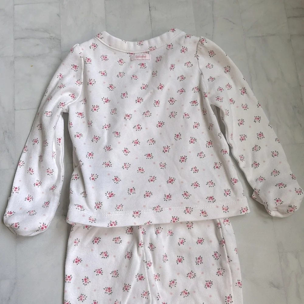 Baby Gap 2-Piece Kimono Style Floral Footed PJ Set